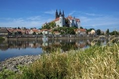 Eine Elbkreuzfahrt entlang der Weinstraße