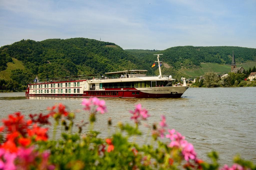 Kreuzfahrt auf der Donau faszinierende Landschaften und einzigartige Städte MS SERENADE